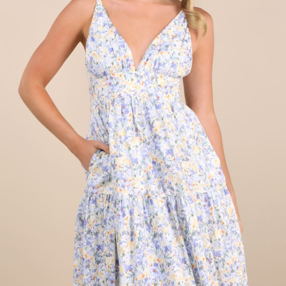 Lulus Brightly Blossoming Light Blue Floral Tiered Midi Dress - Size S